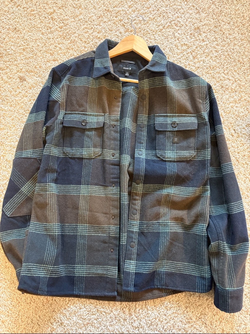 Roark Men's Navy and Olive Plaid Button-Down Shirt